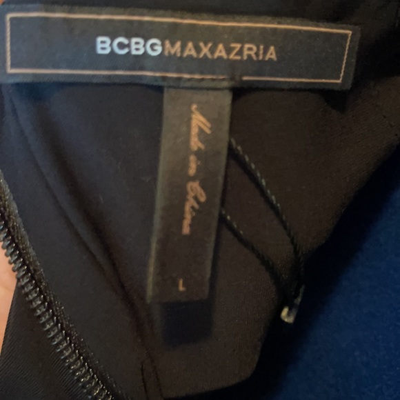 BCBGMaxAzria long black gown. Beautiful unique cut - Picture 9 of 9